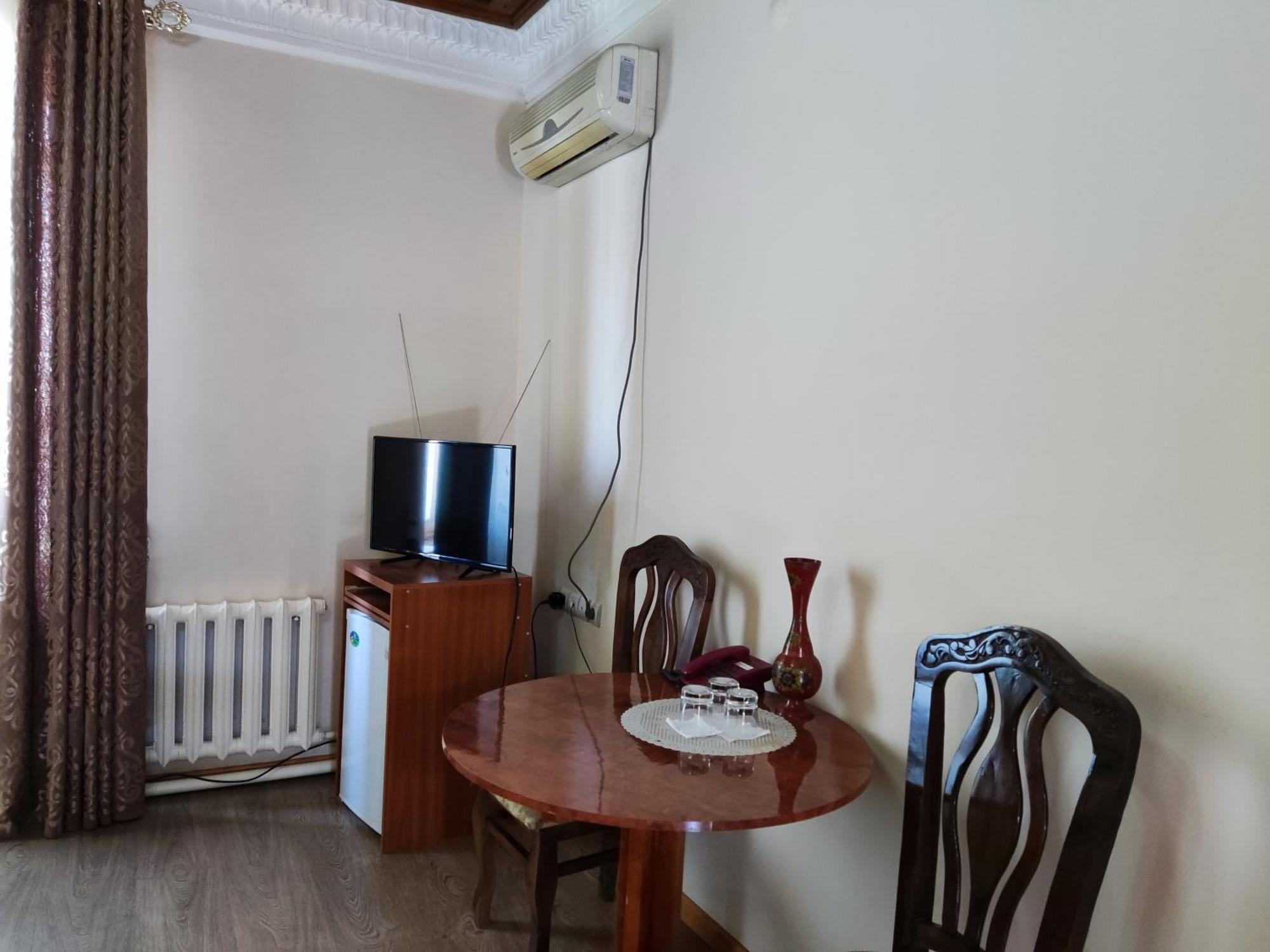 Hotel Ziyobaxsh Buchara Exterior foto