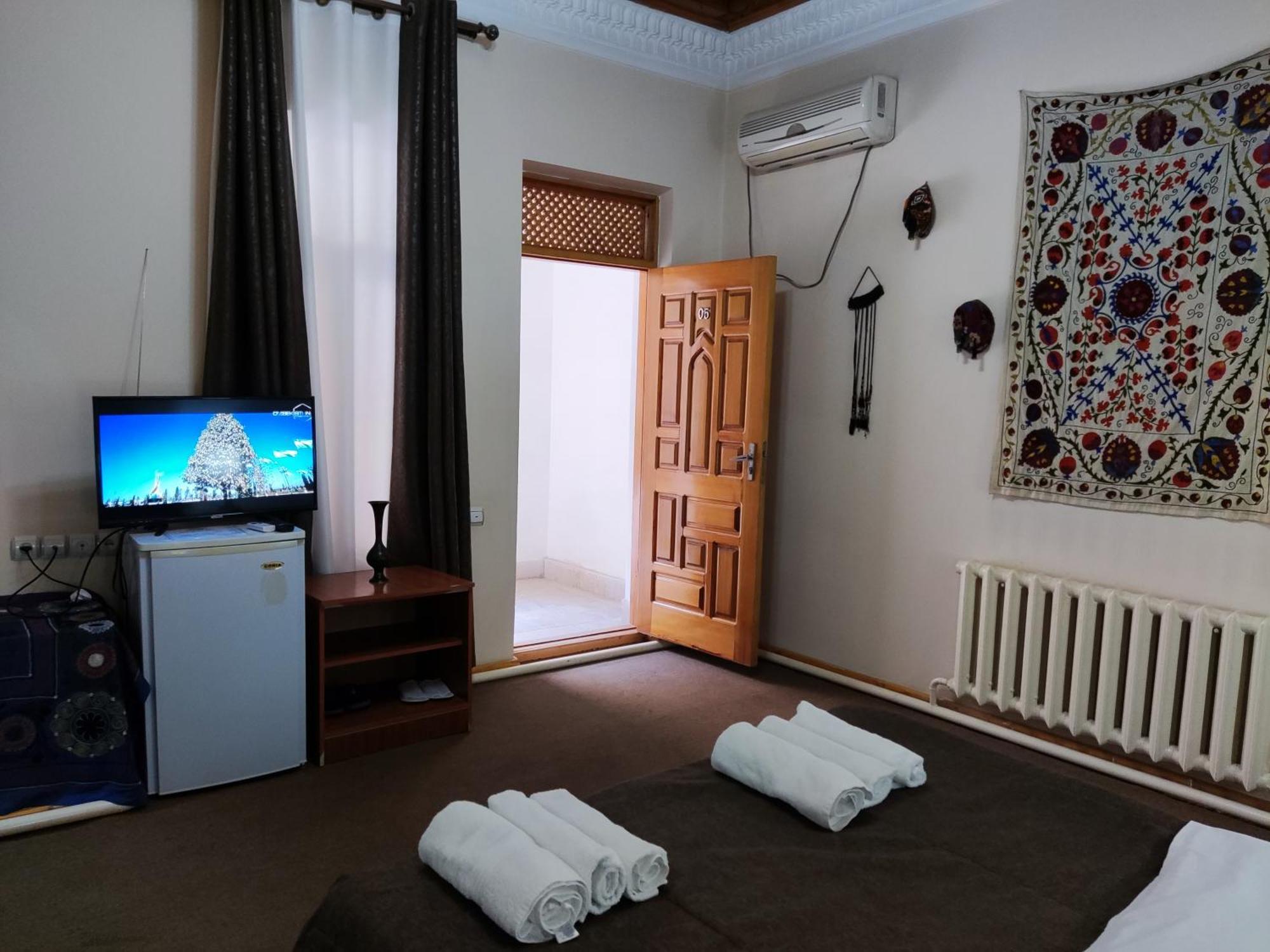 Hotel Ziyobaxsh Buchara Exterior foto